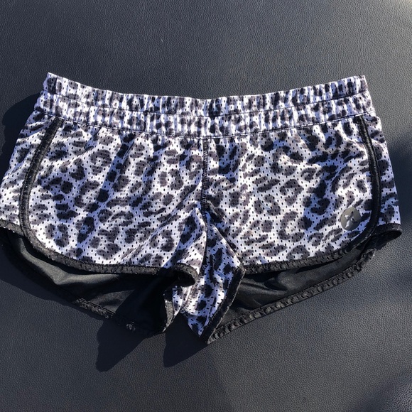 Hurley shorts - Picture 1 of 6